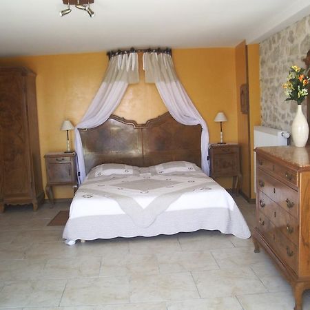 Le Mas Fa Sua Bed & Breakfast Malataverne Exterior photo